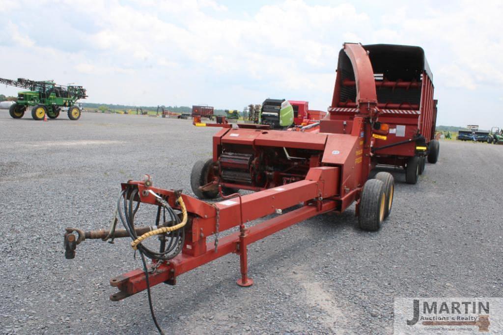 Image of New Holland FP230 Primary image
