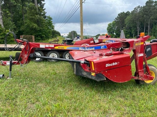 Main image New Holland H7220