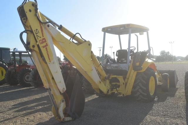 Image of New Holland LB75 equipment image 2