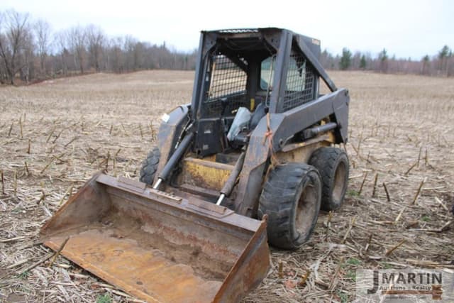 Image of New Holland LS170 equipment image 4