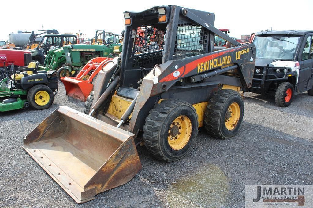 New Holland LS185B Construction Skid Steers For Sale | Tractor Zoom