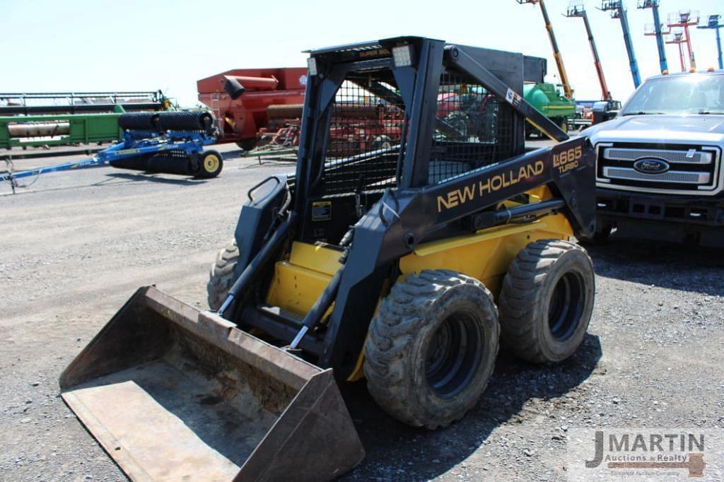 Image of New Holland LX665 Primary image