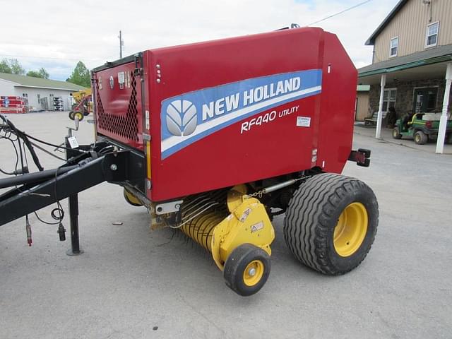 Image of New Holland RF440 equipment image 1