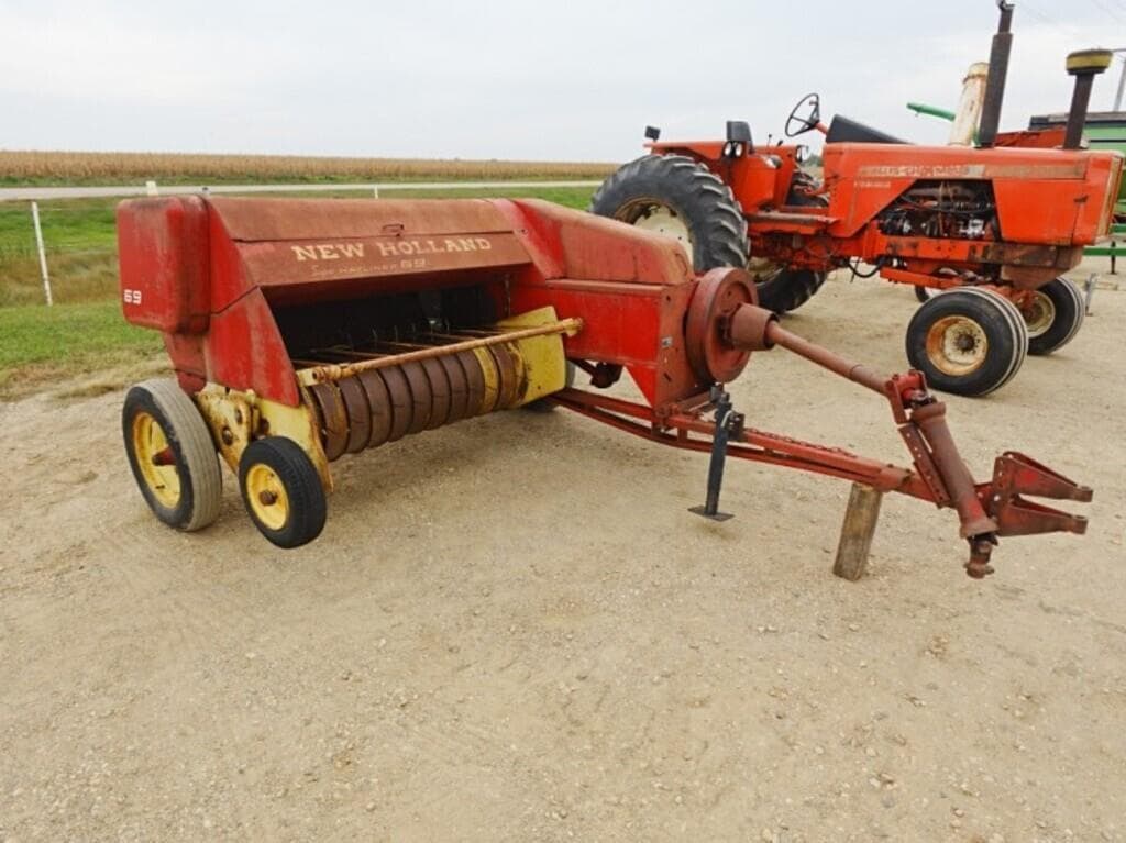 Image of New Holland S-69 Primary image