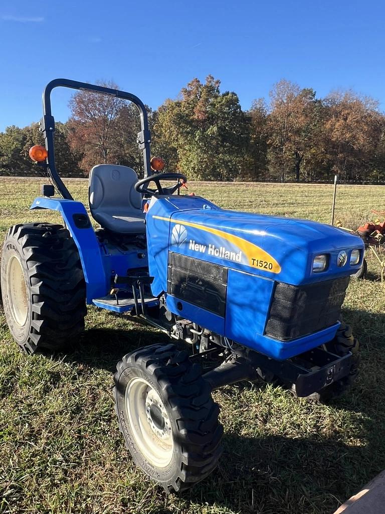 Image of New Holland T1520 Primary image