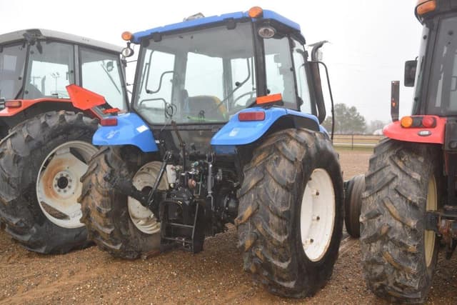 Image of New Holland T5050 equipment image 2