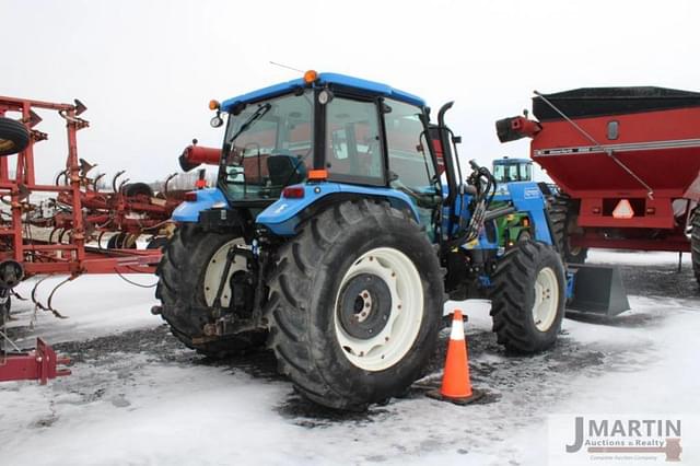 Image of New Holland T5050 equipment image 2