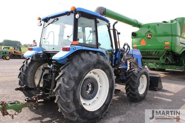 Image of New Holland T5050 equipment image 2