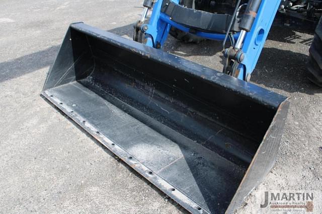 Image of New Holland T5050 equipment image 4