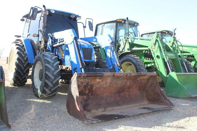 Image of New Holland T5060 equipment image 3