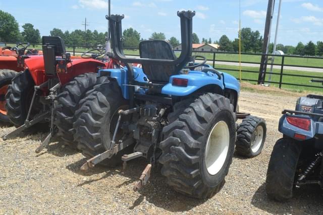 Image of New Holland TC33 equipment image 2