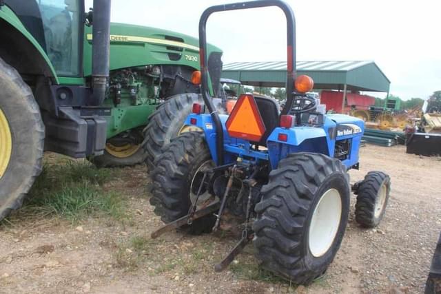 Image of New Holland TC30 equipment image 1