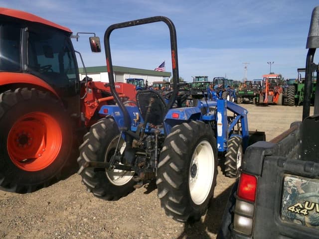 Image of New Holland TC30 equipment image 2
