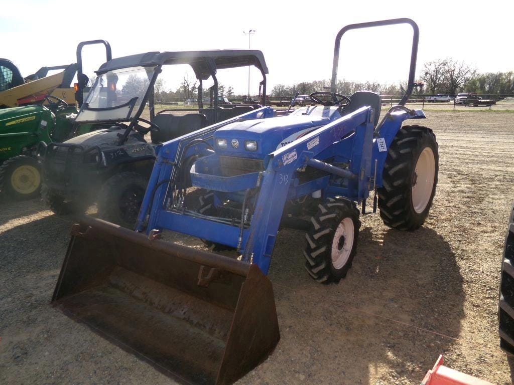 New Holland TC30 Equipment Image0