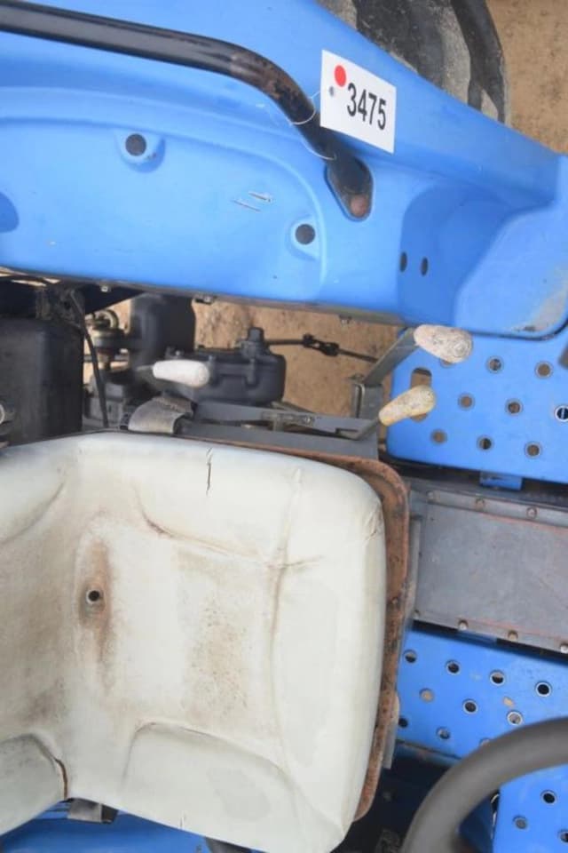 Image of New Holland TC35 equipment image 4