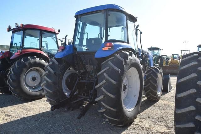 Image of New Holland TD5050 equipment image 2