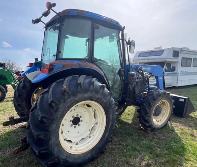 Image of New Holland TD5050 equipment image 3
