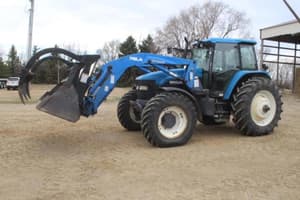 New Holland TM165 Image