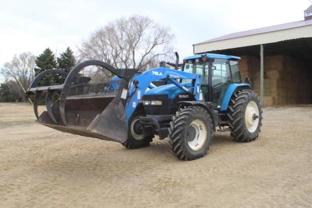 Image of New Holland TM165 equipment image 1