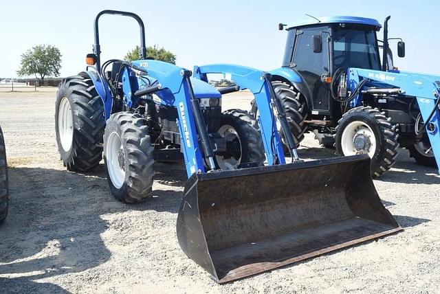 Image of New Holland TN75 equipment image 3