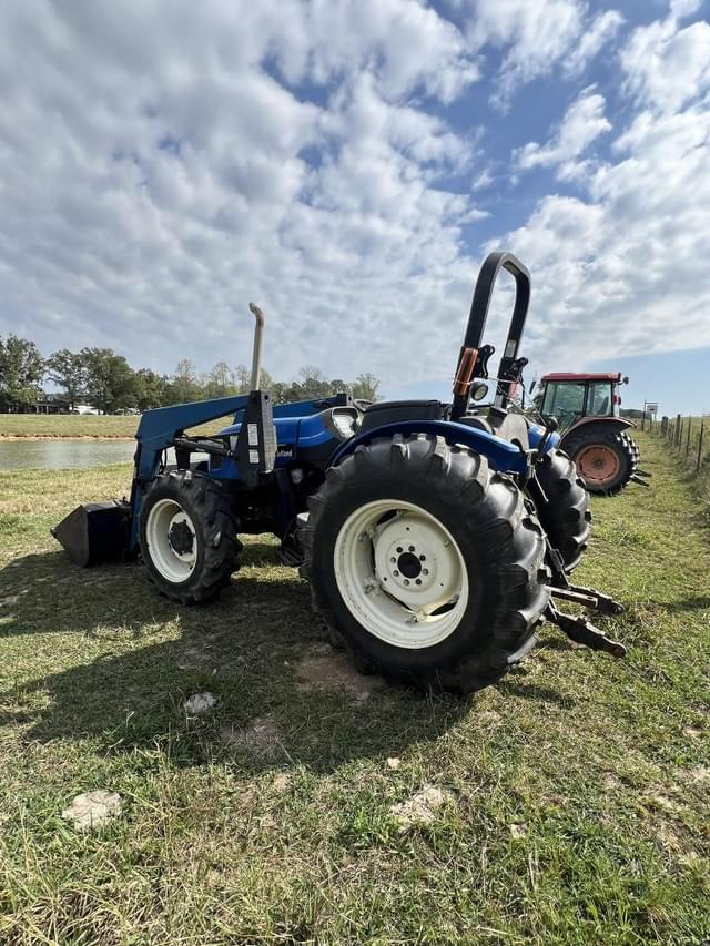 Image of New Holland TN75A equipment image 2