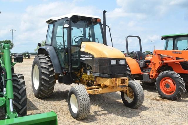 Image of New Holland TS100 equipment image 3
