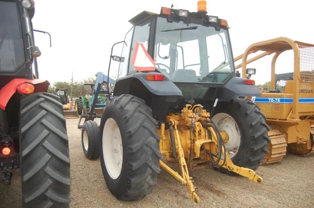 Image of New Holland TS100 equipment image 1