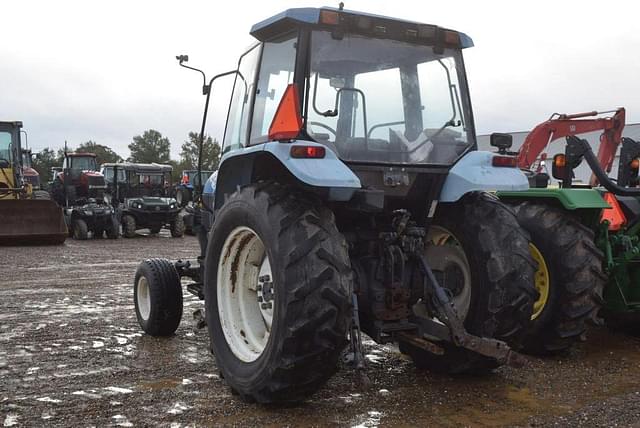 Image of New Holland TS110 equipment image 1