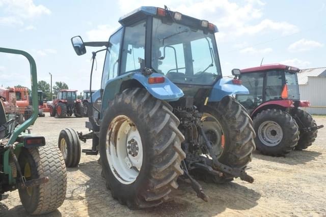 Image of New Holland TS100 equipment image 1