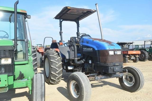 Image of New Holland TS110 equipment image 3