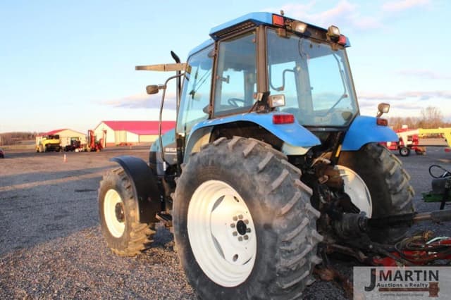 Image of New Holland TS110 equipment image 3