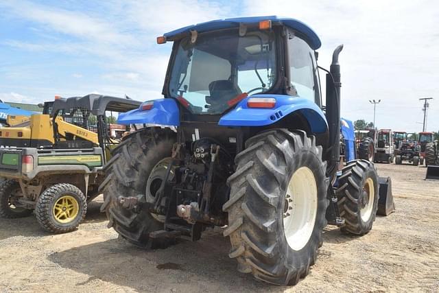 Image of New Holland TS110A equipment image 2