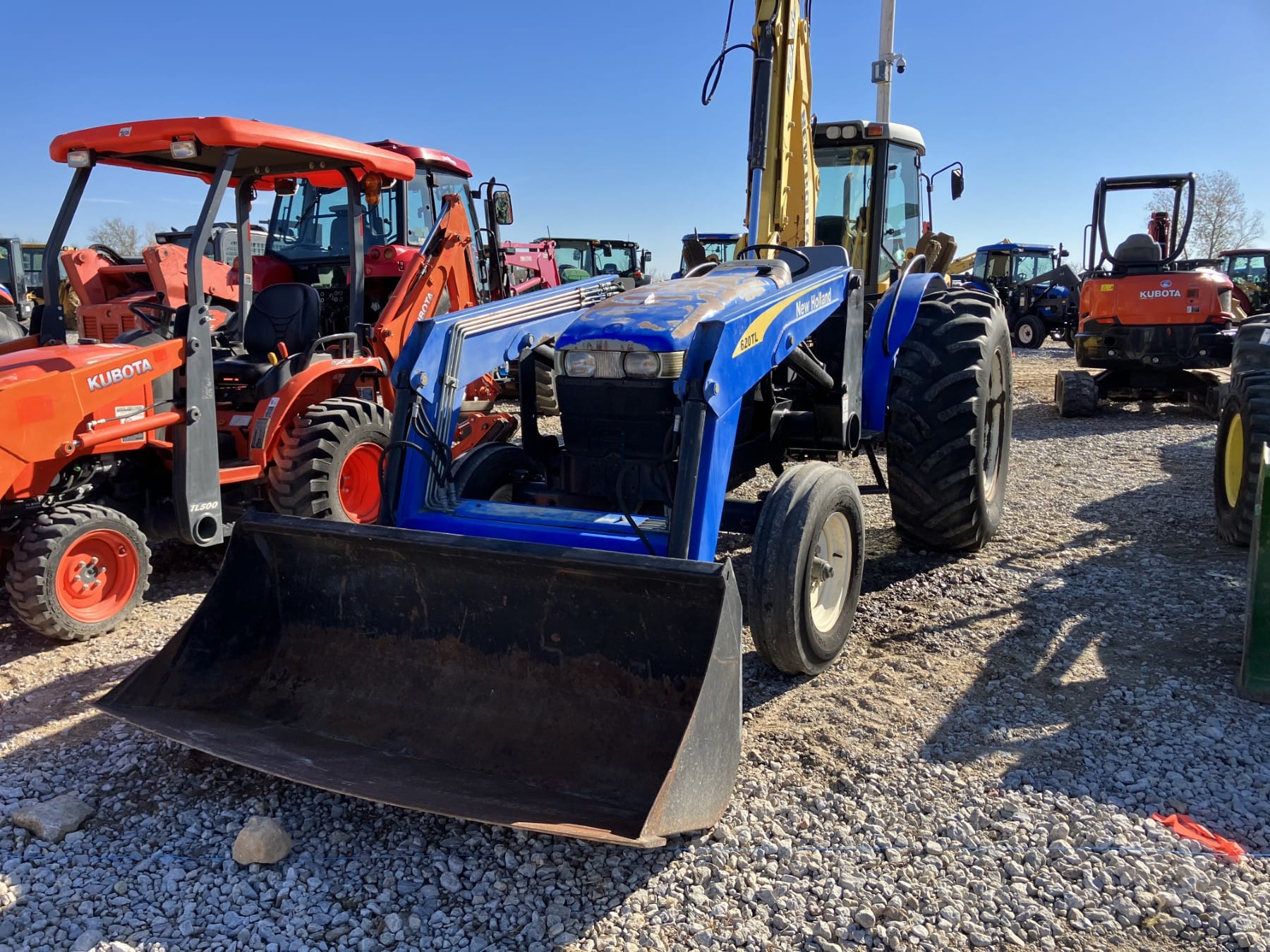 Main image New Holland TT75