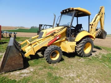 Main image New Holland LB75B
