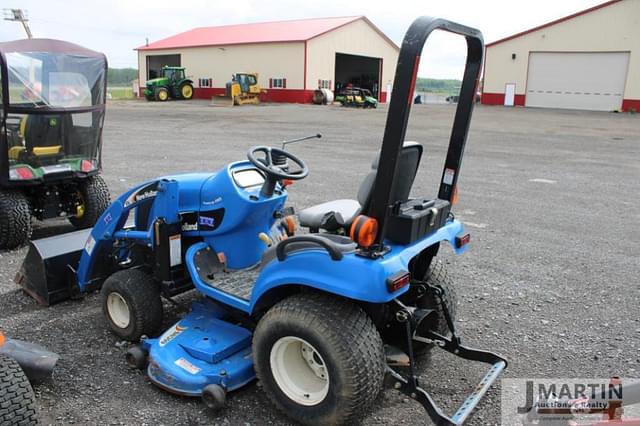 Image of New Holland TZ24DA equipment image 3