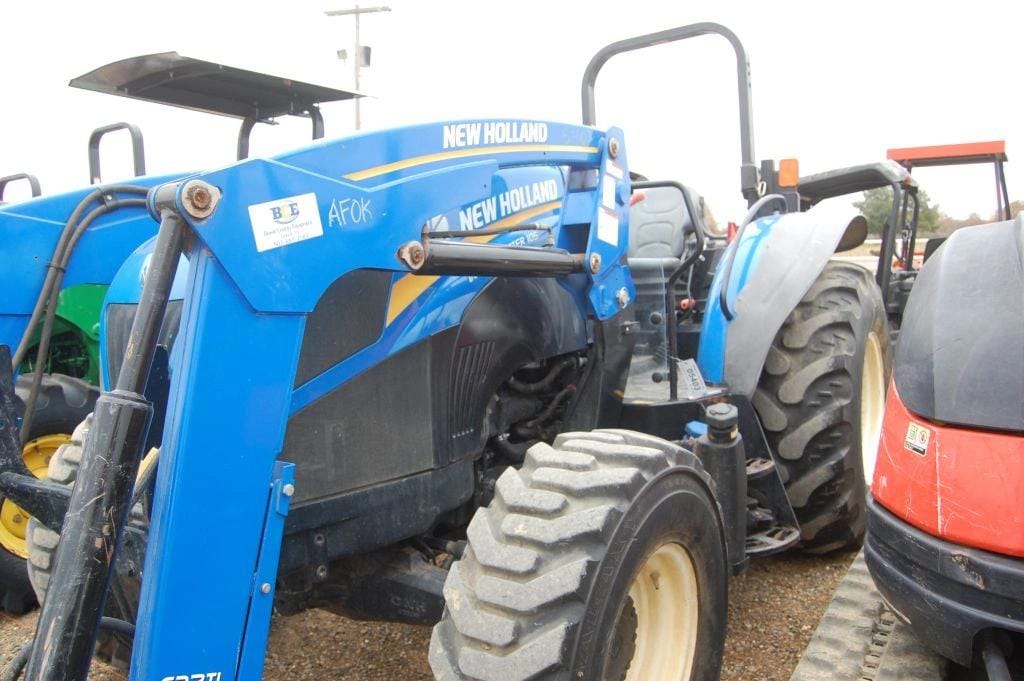 Main image New Holland Workmaster 105