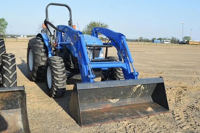 Image of New Holland Workmaster 50 equipment image 3