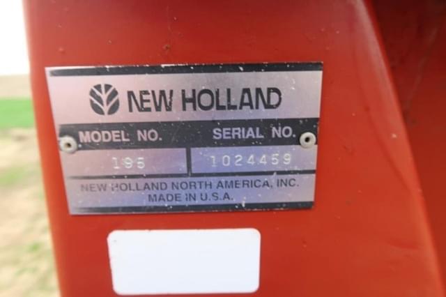 Image of New Holland 195 equipment image 4