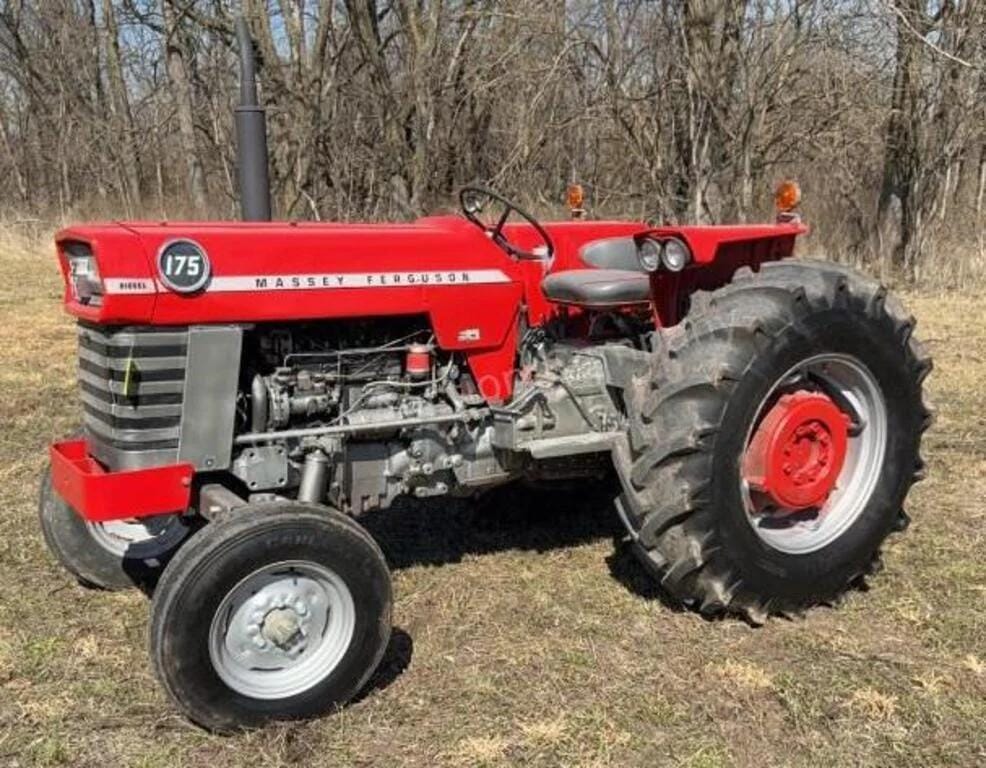 1973 Massey Ferguson 175 Equipment Image0
