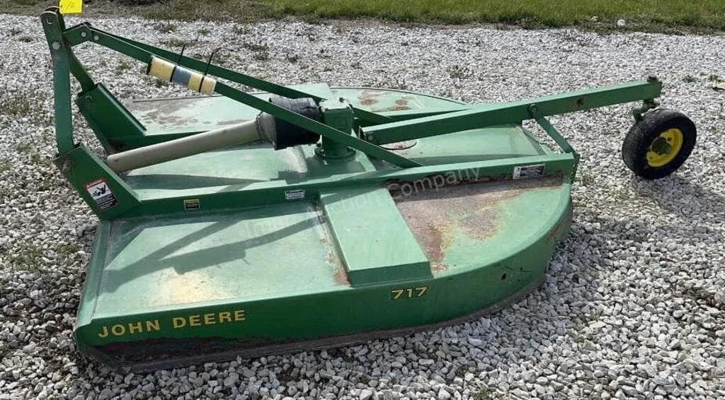 Image of John Deere 717 Primary image
