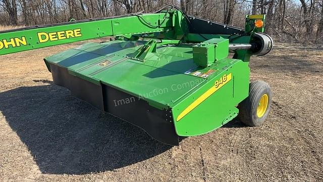 Image of John Deere 946 equipment image 3