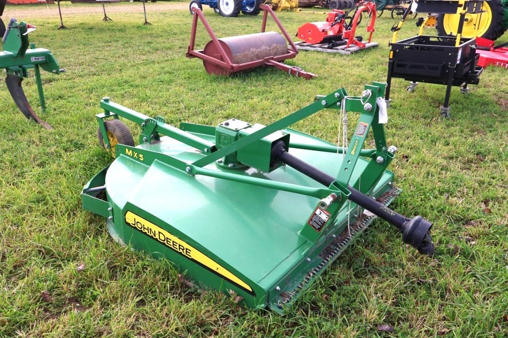 Image of John Deere MX5 Image 1