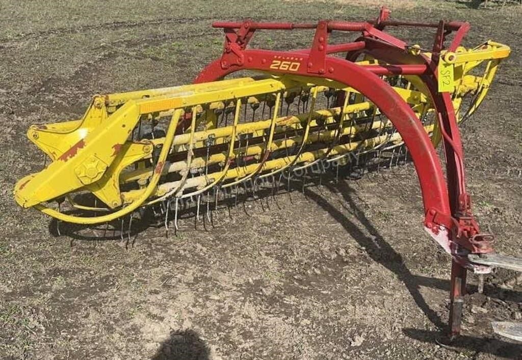 New Holland 260 Equipment Image0