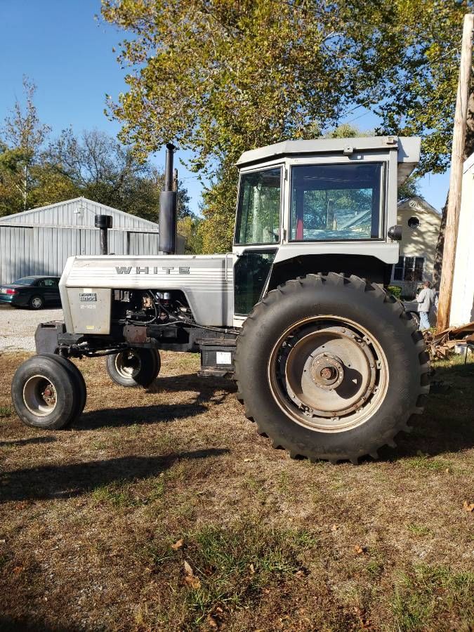 White 2-105 Equipment Image0