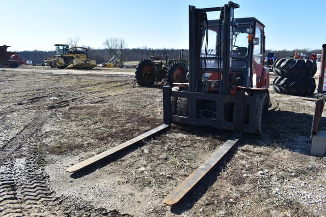 Image of Nissan  110  equipment image 2