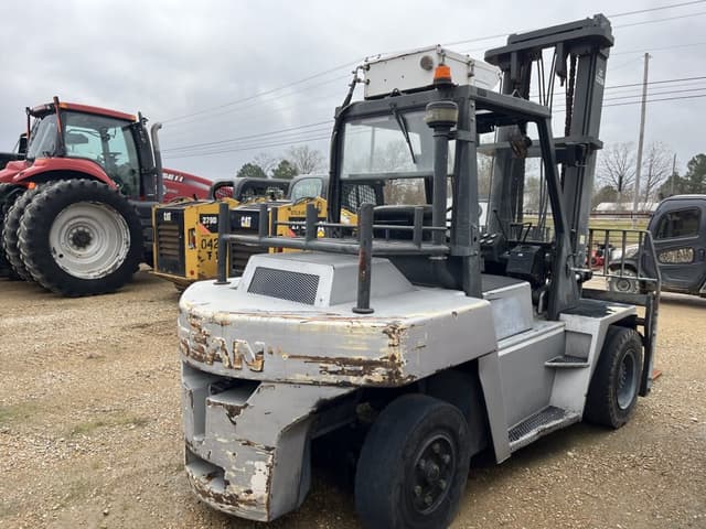 Image of Nissan 15500 equipment image 3