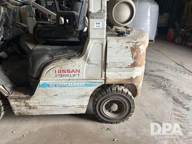 Image of Nissan 50 equipment image 1