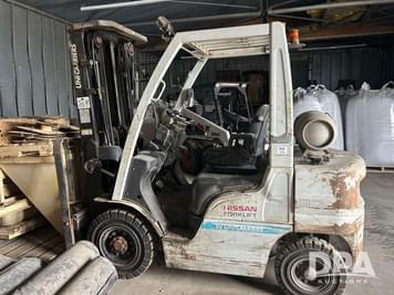 Main image Nissan 50