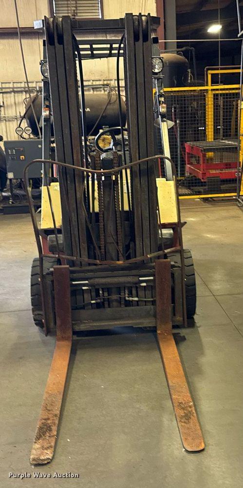 Image of Nissan 50 equipment image 1