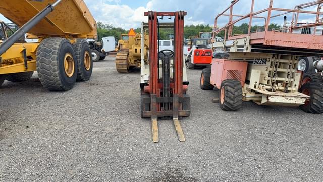 Image of Nissan 50 equipment image 1